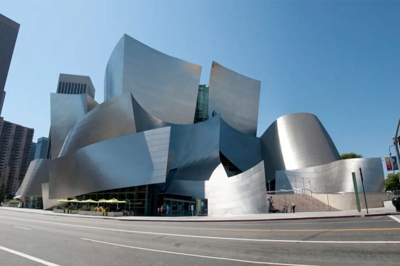 تالار کنسرت والت‌ دیزنی درباره عجیب‌ترین ساختمان‌های جهان چه می‌‌دانید؟
